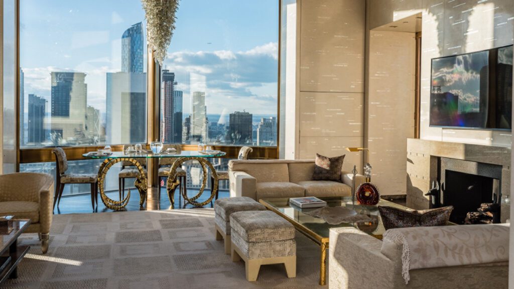 Opulent Suites - 3